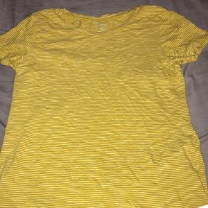 Old Navy T-shirt